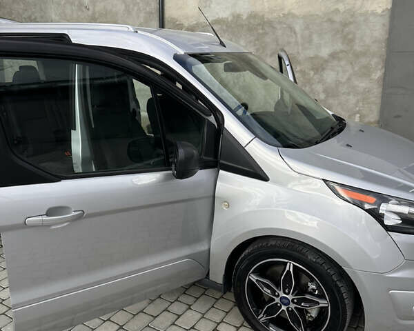 Серый Форд Транзит Коннект, объемом двигателя 2.49 л и пробегом 81 тыс. км за 15200 $, фото 11 на Automoto.ua