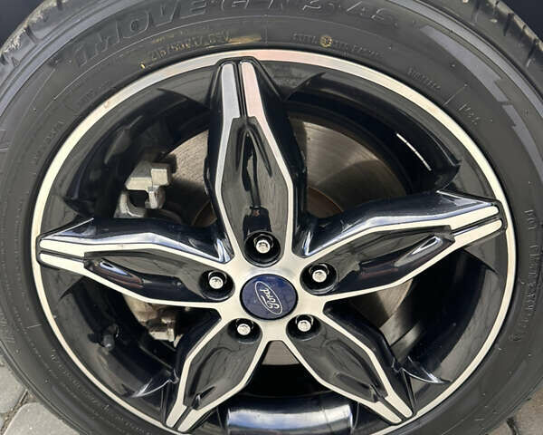 Серый Форд Транзит Коннект, объемом двигателя 2.49 л и пробегом 81 тыс. км за 15200 $, фото 56 на Automoto.ua