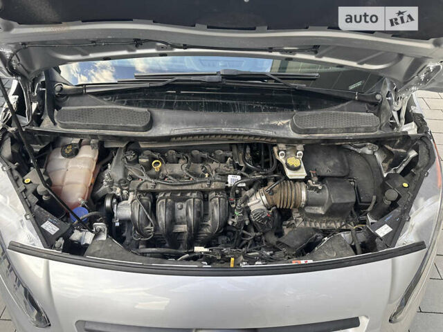 Серый Форд Транзит Коннект, объемом двигателя 2.49 л и пробегом 81 тыс. км за 15200 $, фото 54 на Automoto.ua