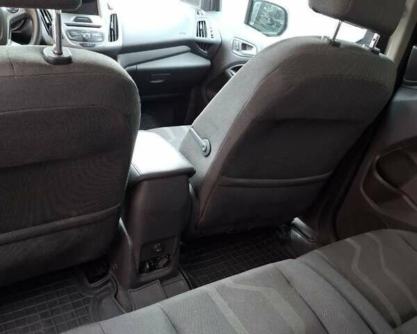 Сірий Форд Транзит Коннект, об'ємом двигуна 2.5 л та пробігом 31 тис. км за 16000 $, фото 5 на Automoto.ua