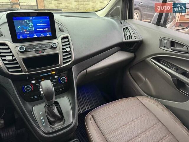 Серый Форд Транзит Коннект, объемом двигателя 2 л и пробегом 64 тыс. км за 16950 $, фото 31 на Automoto.ua