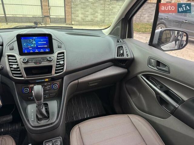 Серый Форд Транзит Коннект, объемом двигателя 2 л и пробегом 64 тыс. км за 16950 $, фото 20 на Automoto.ua