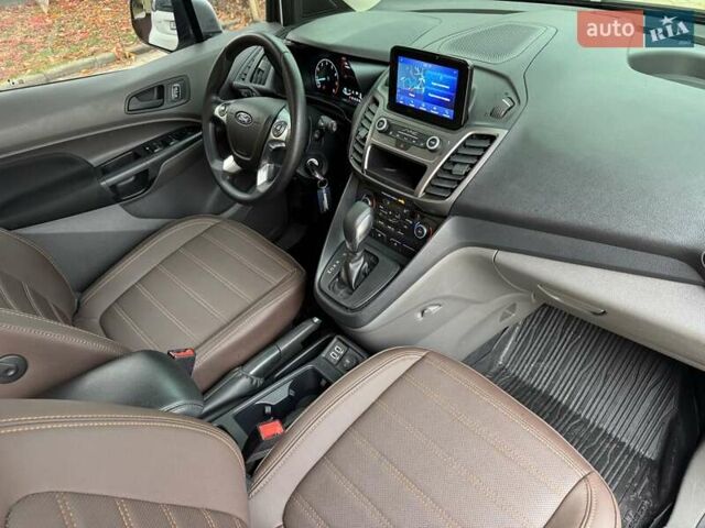 Серый Форд Транзит Коннект, объемом двигателя 2 л и пробегом 64 тыс. км за 16950 $, фото 23 на Automoto.ua
