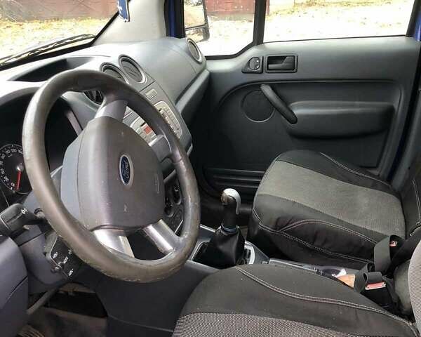 Синій Форд Транзит Коннект, об'ємом двигуна 1.8 л та пробігом 390 тис. км за 3500 $, фото 1 на Automoto.ua