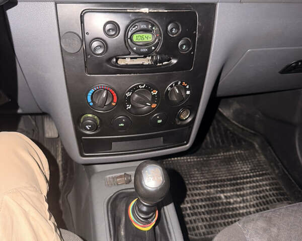 Синій Форд Транзит Коннект, об'ємом двигуна 1.8 л та пробігом 422 тис. км за 3800 $, фото 15 на Automoto.ua