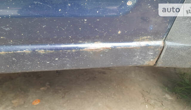 Синий Форд Транзит Коннект, объемом двигателя 1.75 л и пробегом 370 тыс. км за 3900 $, фото 10 на Automoto.ua