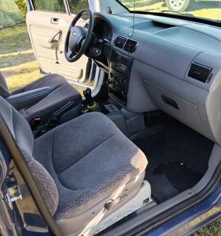 Синий Форд Транзит Коннект, объемом двигателя 1.8 л и пробегом 365 тыс. км за 3999 $, фото 3 на Automoto.ua