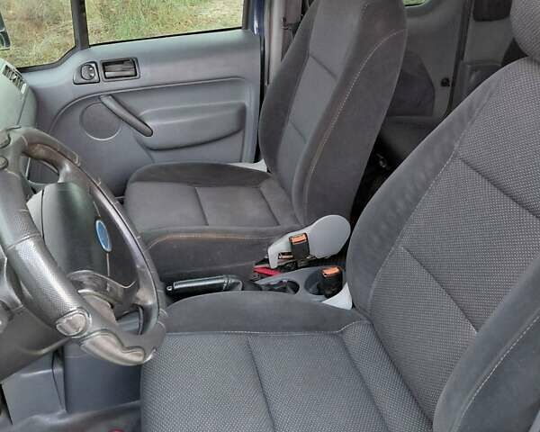 Синій Форд Транзит Коннект, об'ємом двигуна 1.8 л та пробігом 265 тис. км за 5400 $, фото 2 на Automoto.ua