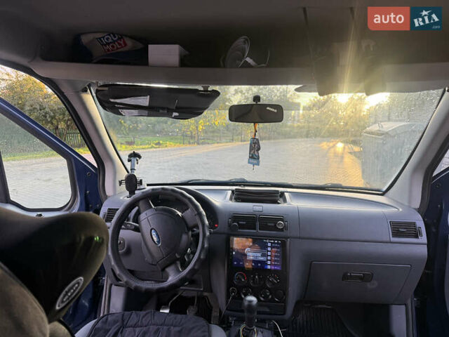 Синій Форд Транзит Коннект, об'ємом двигуна 1.8 л та пробігом 321 тис. км за 7000 $, фото 16 на Automoto.ua
