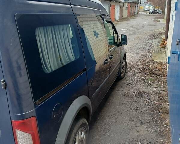 Синий Форд Транзит Коннект, объемом двигателя 1.8 л и пробегом 290 тыс. км за 6500 $, фото 2 на Automoto.ua