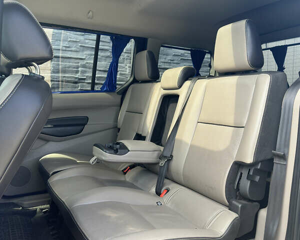 Синий Форд Транзит Коннект, объемом двигателя 2.5 л и пробегом 230 тыс. км за 10500 $, фото 10 на Automoto.ua