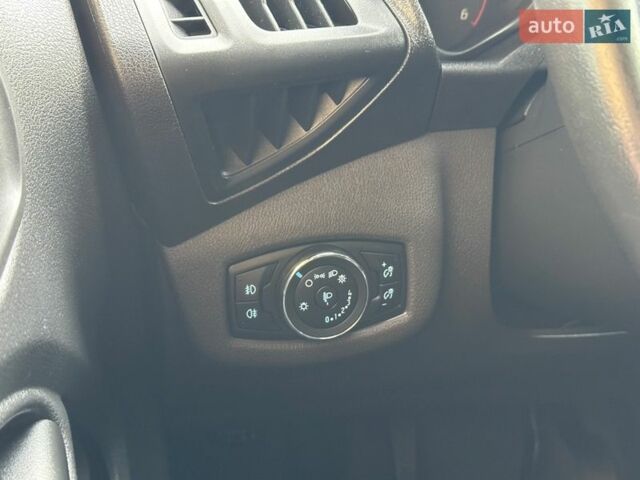 Синій Форд Транзит Коннект, об'ємом двигуна 1.6 л та пробігом 218 тис. км за 9950 $, фото 14 на Automoto.ua