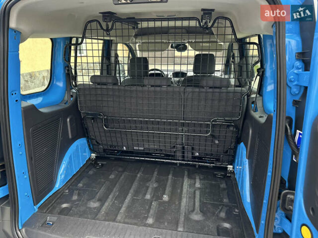 Синій Форд Транзит Коннект, об'ємом двигуна 1.6 л та пробігом 216 тис. км за 10650 $, фото 16 на Automoto.ua