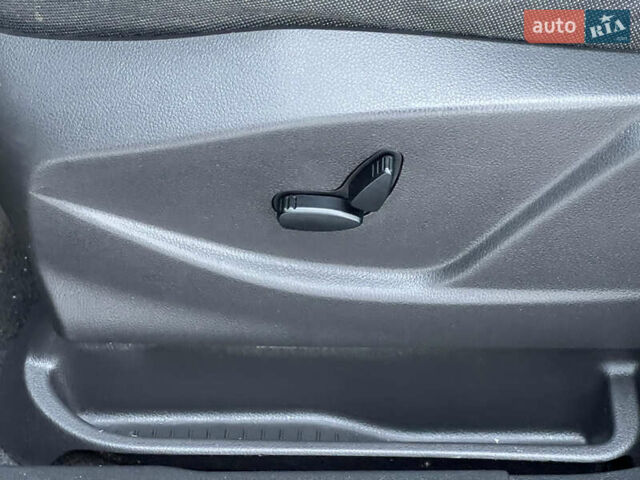 Синій Форд Транзит Коннект, об'ємом двигуна 2.5 л та пробігом 153 тис. км за 14900 $, фото 38 на Automoto.ua