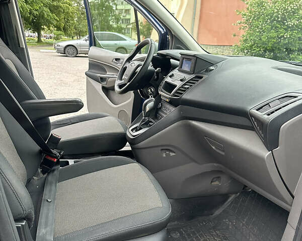 Форд Транзит Коннект 2018 в Полтаве на Automoto.ua Синий Форд Транзит Коннект, объемом двигателя 2 л и пробегом 77 тыс. км за 13800 $, фото 14 на Automoto.ua