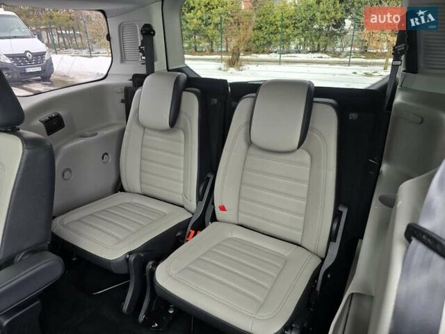 Синий Форд Транзит Коннект, объемом двигателя 2 л и пробегом 77 тыс. км за 14499 $, фото 32 на Automoto.ua