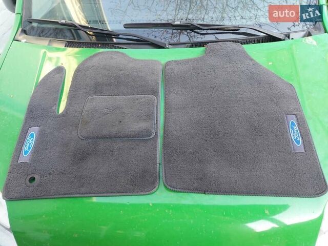 Зеленый Форд Транзит Коннект, объемом двигателя 1.8 л и пробегом 274 тыс. км за 5000 $, фото 13 на Automoto.ua