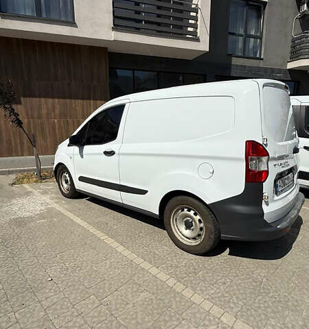 Белый Форд Транзит Курьер, объемом двигателя 1.5 л и пробегом 280 тыс. км за 6400 $, фото 3 на Automoto.ua