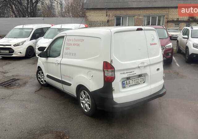 Белый Форд Транзит Курьер, объемом двигателя 1.5 л и пробегом 271 тыс. км за 6193 $, фото 5 на Automoto.ua