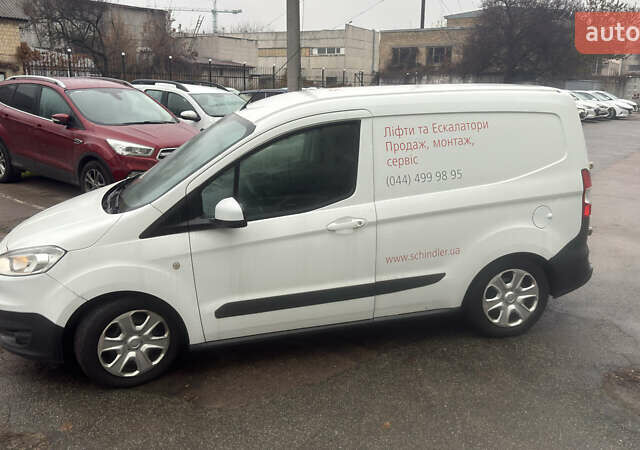 Белый Форд Транзит Курьер, объемом двигателя 1.5 л и пробегом 271 тыс. км за 6193 $, фото 8 на Automoto.ua