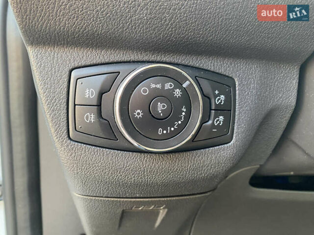 Белый Форд Транзит Курьер, объемом двигателя 1.5 л и пробегом 210 тыс. км за 9700 $, фото 15 на Automoto.ua