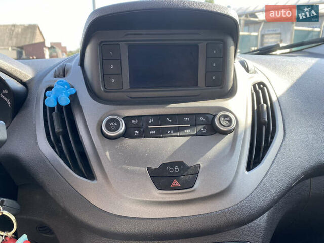 Белый Форд Транзит Курьер, объемом двигателя 1.5 л и пробегом 210 тыс. км за 9700 $, фото 9 на Automoto.ua