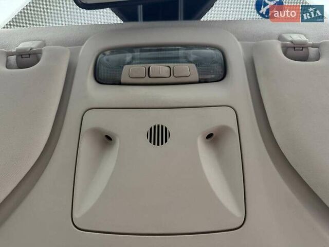 Форд Транзит Кур'єр, об'ємом двигуна 1.5 л та пробігом 192 тис. км за 8490 $, фото 25 на Automoto.ua