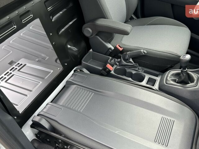 купить новое авто Форд Транзит Курьер 2025 года от официального дилера Автомир Форд фото