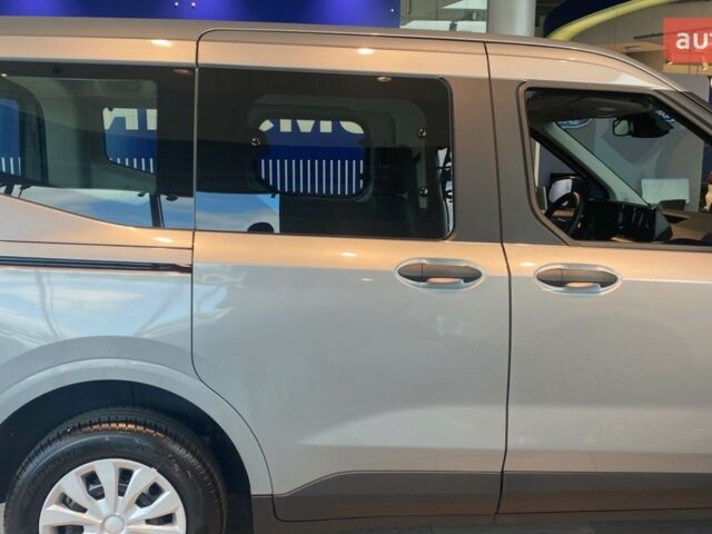 Форд Транзит Курьер, объемом двигателя 1 л и пробегом 0 тыс. км за 25425 $, фото 6 на Automoto.ua