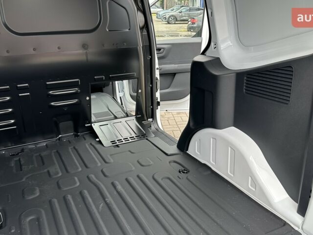 купить новое авто Форд Транзит Курьер 2025 года от официального дилера Автомир Форд фото