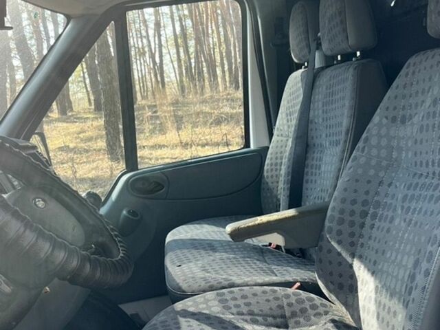 Білий Форд Транзит Кастом, об'ємом двигуна 2.2 л та пробігом 409 тис. км за 5300 $, фото 21 на Automoto.ua