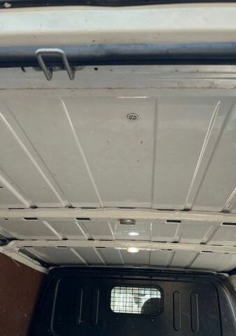 Белый Форд Транзит Кастом, объемом двигателя 2.2 л и пробегом 409 тыс. км за 8500 $, фото 18 на Automoto.ua