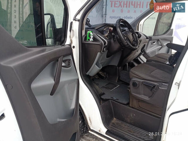 Белый Форд Транзит Кастом, объемом двигателя 2.2 л и пробегом 269 тыс. км за 8800 $, фото 11 на Automoto.ua