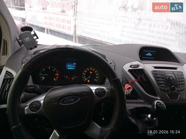 Белый Форд Транзит Кастом, объемом двигателя 2.2 л и пробегом 269 тыс. км за 8800 $, фото 12 на Automoto.ua