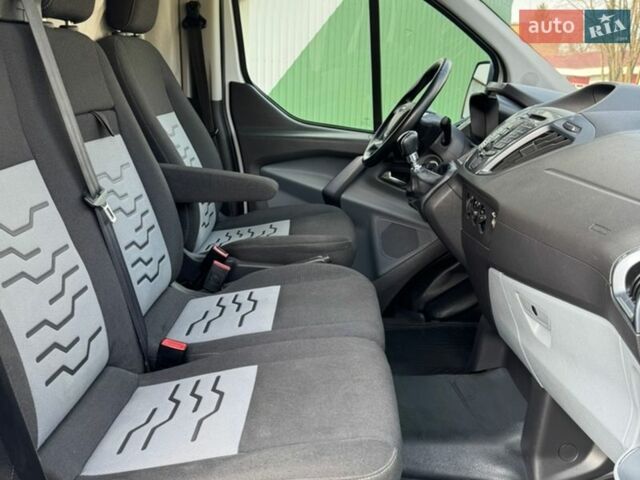 Білий Форд Транзит Кастом, об'ємом двигуна 2.2 л та пробігом 256 тис. км за 12350 $, фото 32 на Automoto.ua