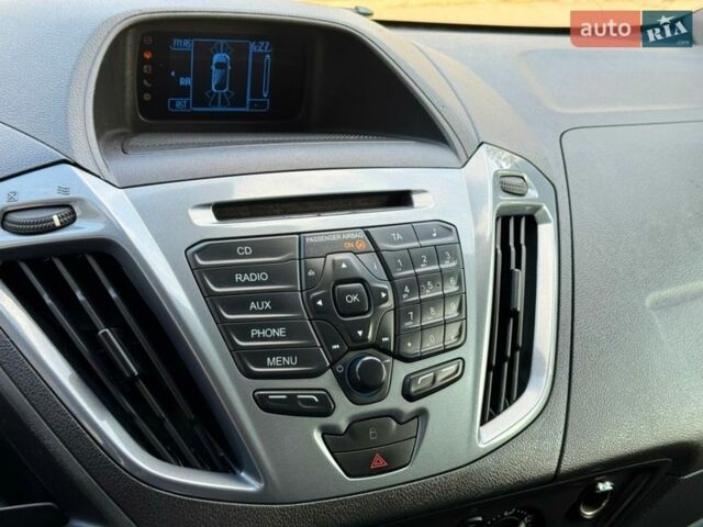 Білий Форд Транзит Кастом, об'ємом двигуна 2.2 л та пробігом 256 тис. км за 12350 $, фото 23 на Automoto.ua