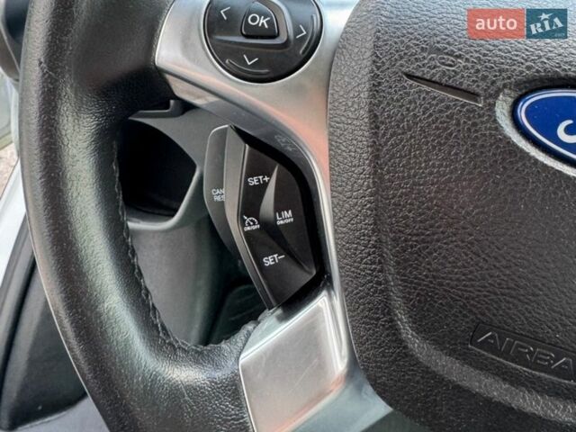 Білий Форд Транзит Кастом, об'ємом двигуна 2.2 л та пробігом 256 тис. км за 12350 $, фото 20 на Automoto.ua