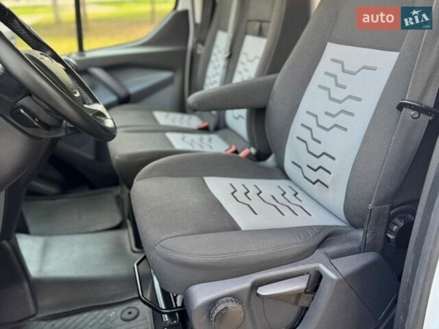 Білий Форд Транзит Кастом, об'ємом двигуна 2.2 л та пробігом 256 тис. км за 12350 $, фото 18 на Automoto.ua