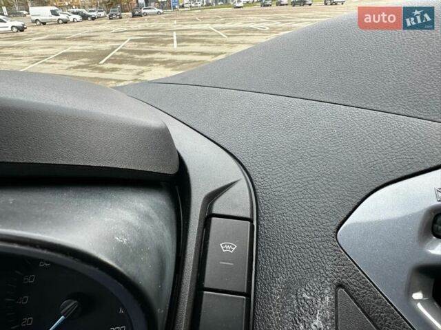 Білий Форд Транзит Кастом, об'ємом двигуна 2.2 л та пробігом 235 тис. км за 13250 $, фото 42 на Automoto.ua