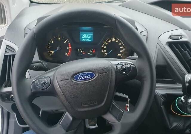 Білий Форд Транзит Кастом, об'ємом двигуна 0 л та пробігом 290 тис. км за 9950 $, фото 10 на Automoto.ua