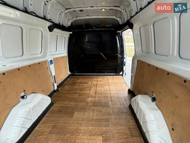 Белый Форд Транзит Кастом, объемом двигателя 2.2 л и пробегом 279 тыс. км за 12500 $, фото 10 на Automoto.ua