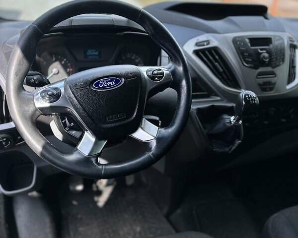 Белый Форд Транзит Кастом, объемом двигателя 2.2 л и пробегом 280 тыс. км за 15500 $, фото 9 на Automoto.ua