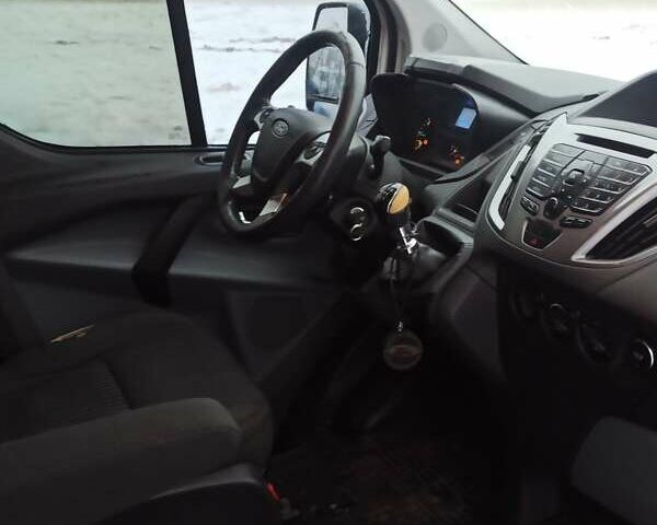 Белый Форд Транзит Кастом, объемом двигателя 2.2 л и пробегом 291 тыс. км за 7925 $, фото 7 на Automoto.ua