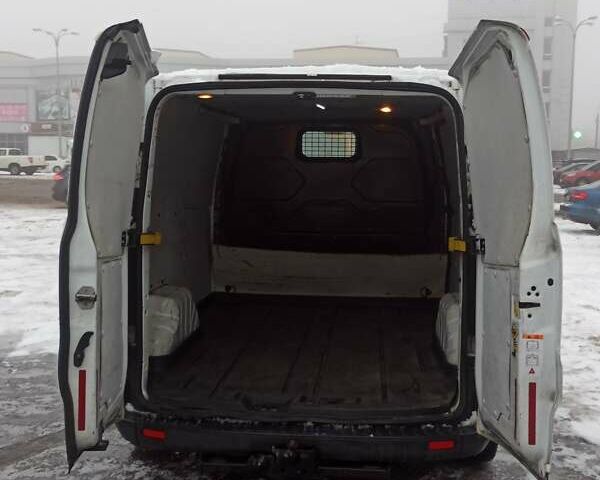 Белый Форд Транзит Кастом, объемом двигателя 2.2 л и пробегом 291 тыс. км за 7925 $, фото 5 на Automoto.ua