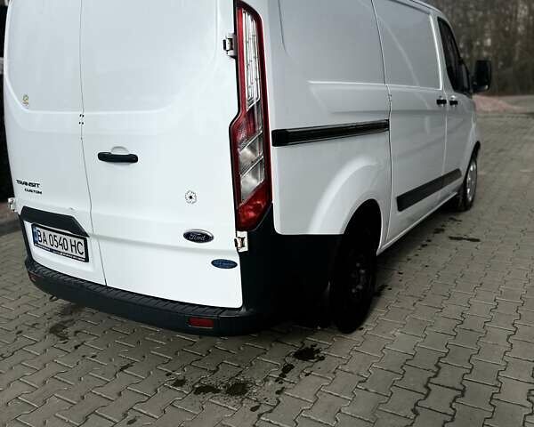 Белый Форд Транзит Кастом, объемом двигателя 2.2 л и пробегом 280 тыс. км за 15500 $, фото 18 на Automoto.ua