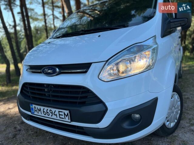Білий Форд Транзит Кастом, об'ємом двигуна 2.2 л та пробігом 256 тис. км за 12500 $, фото 5 на Automoto.ua