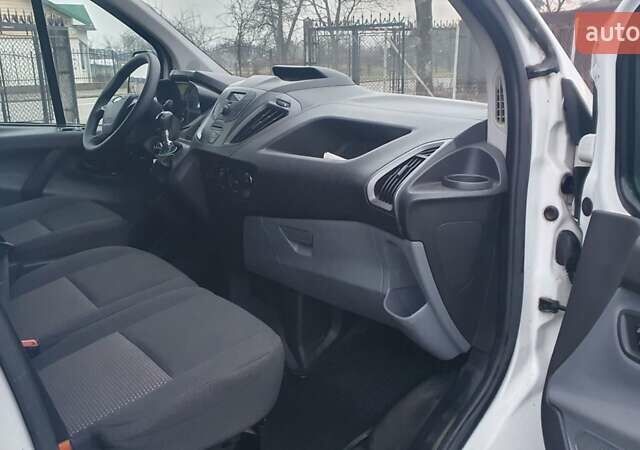 Білий Форд Транзит Кастом, об'ємом двигуна 0 л та пробігом 290 тис. км за 9950 $, фото 9 на Automoto.ua