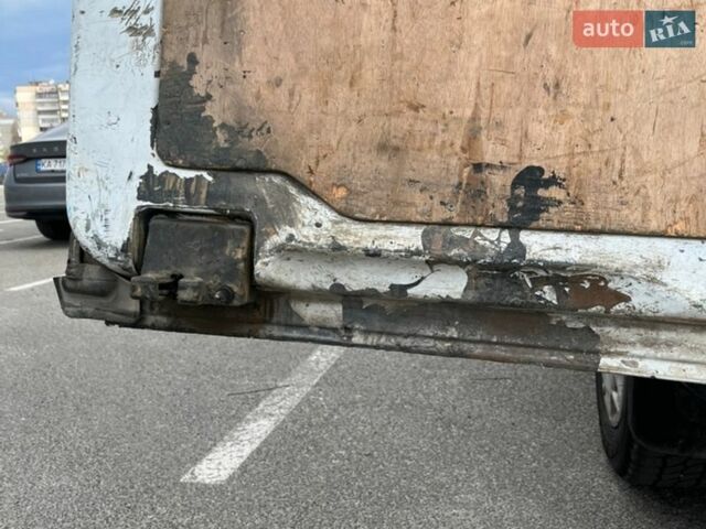 Белый Форд Транзит Кастом, объемом двигателя 2.2 л и пробегом 335 тыс. км за 10500 $, фото 34 на Automoto.ua