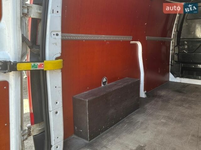 Белый Форд Транзит Кастом, объемом двигателя 2.2 л и пробегом 307 тыс. км за 12900 $, фото 10 на Automoto.ua