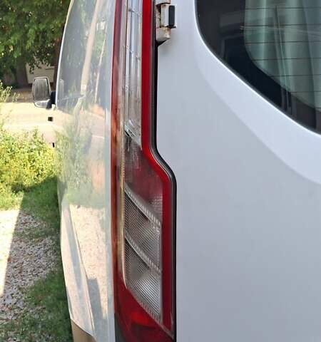 Белый Форд Транзит Кастом, объемом двигателя 2.2 л и пробегом 178 тыс. км за 11000 $, фото 5 на Automoto.ua